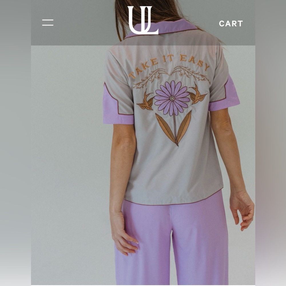 Understated Leather ‘Take It Easy’ sleepware set Size Large